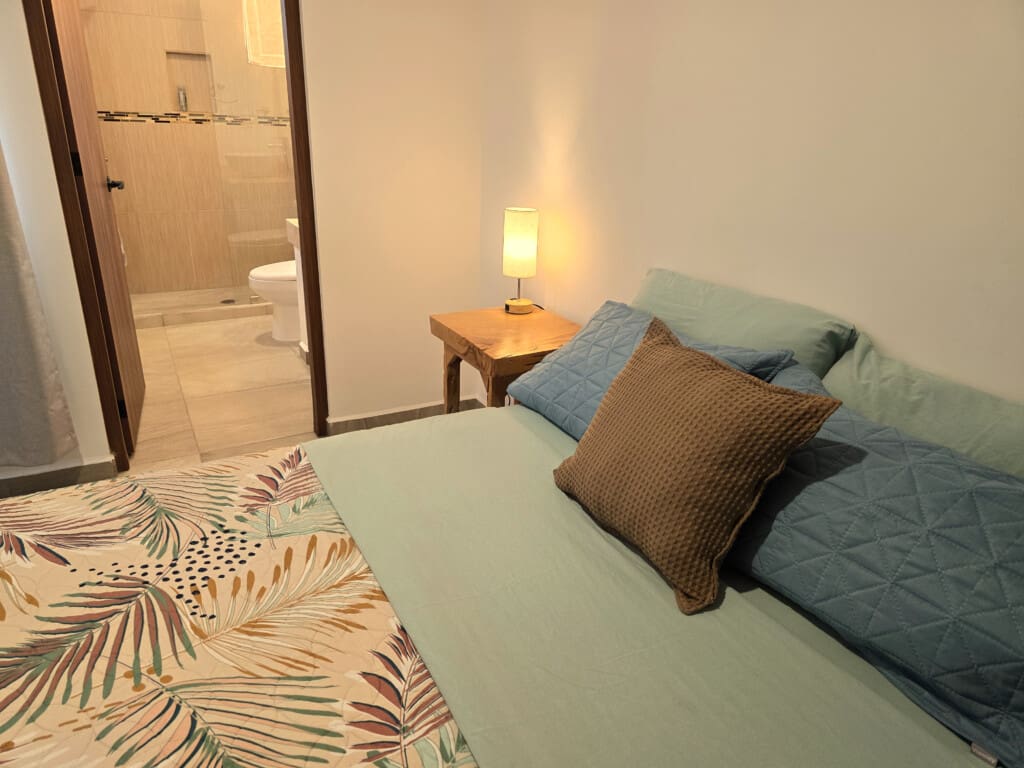 Bedroom 1 b3